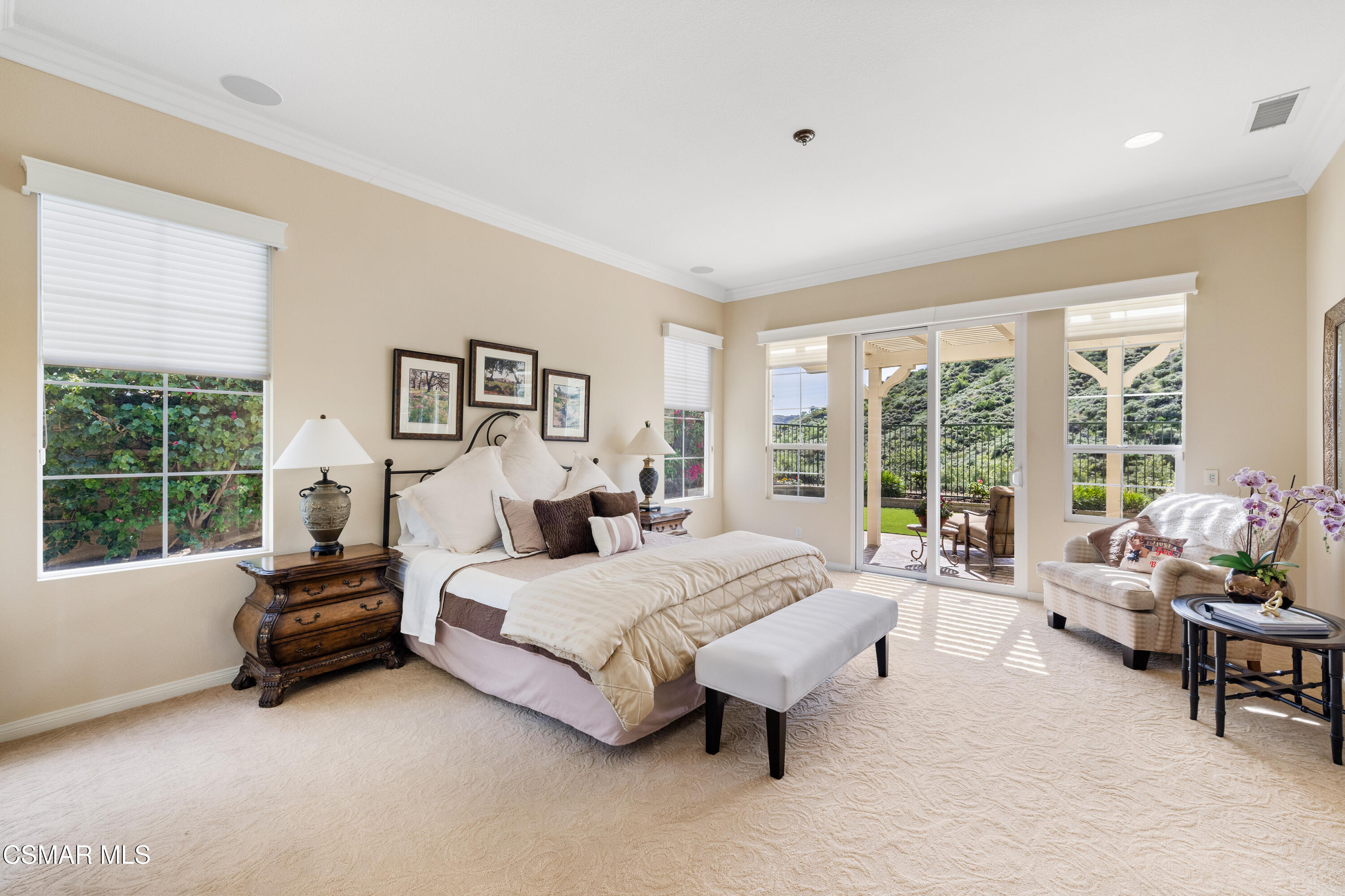 3138 Heavenly Ridge Street