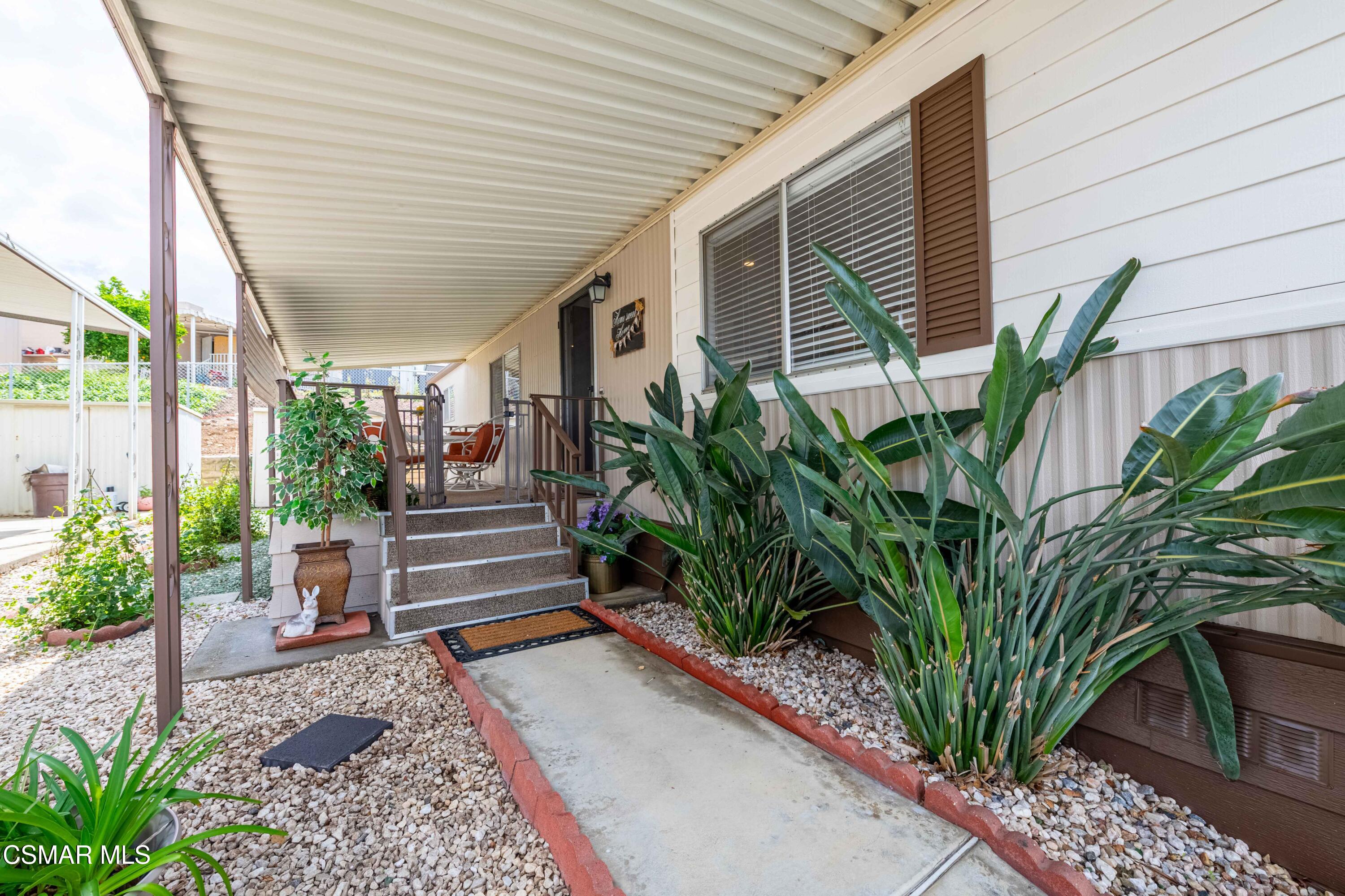 2 Robertson Way