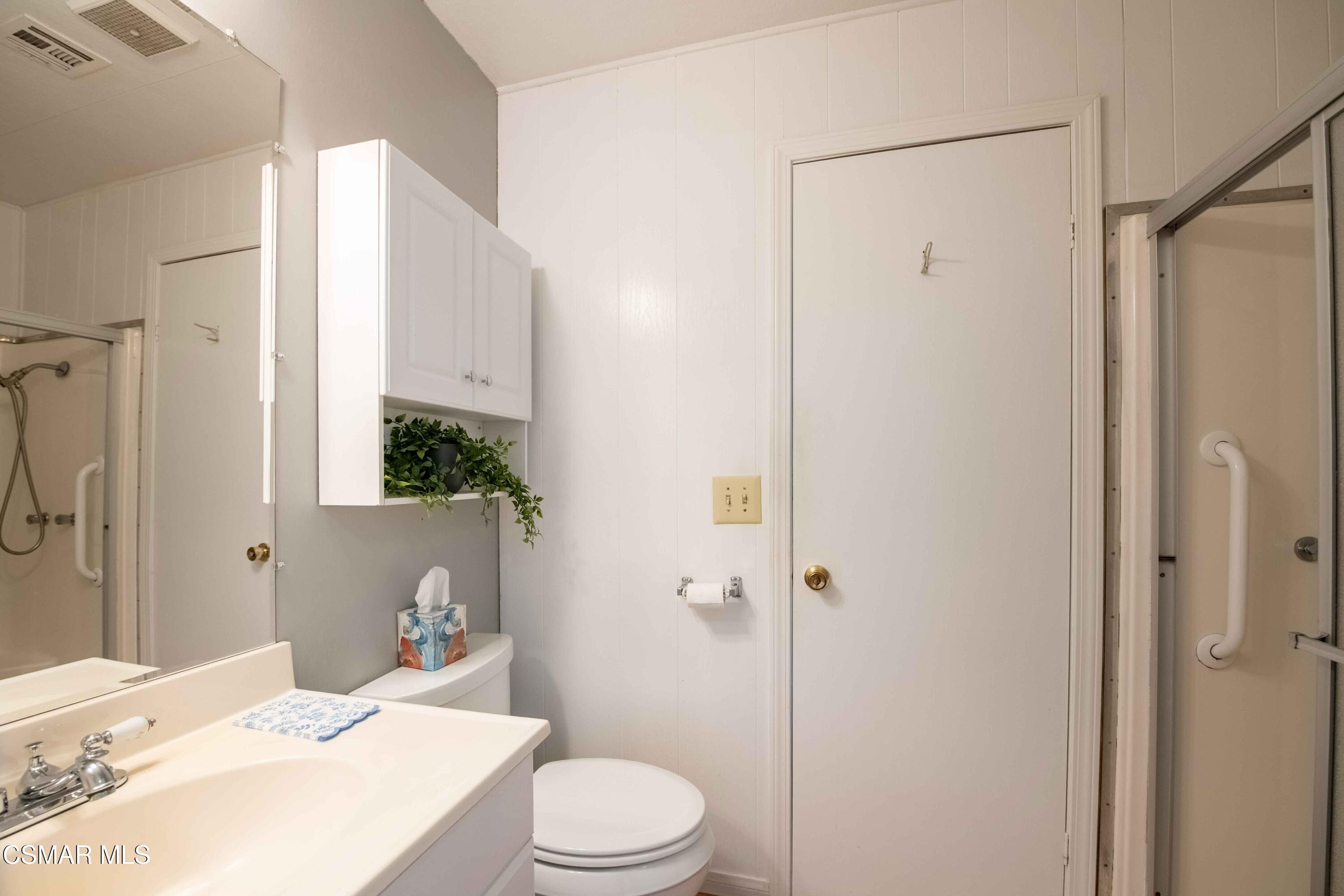 136 Phyllis Way, 136