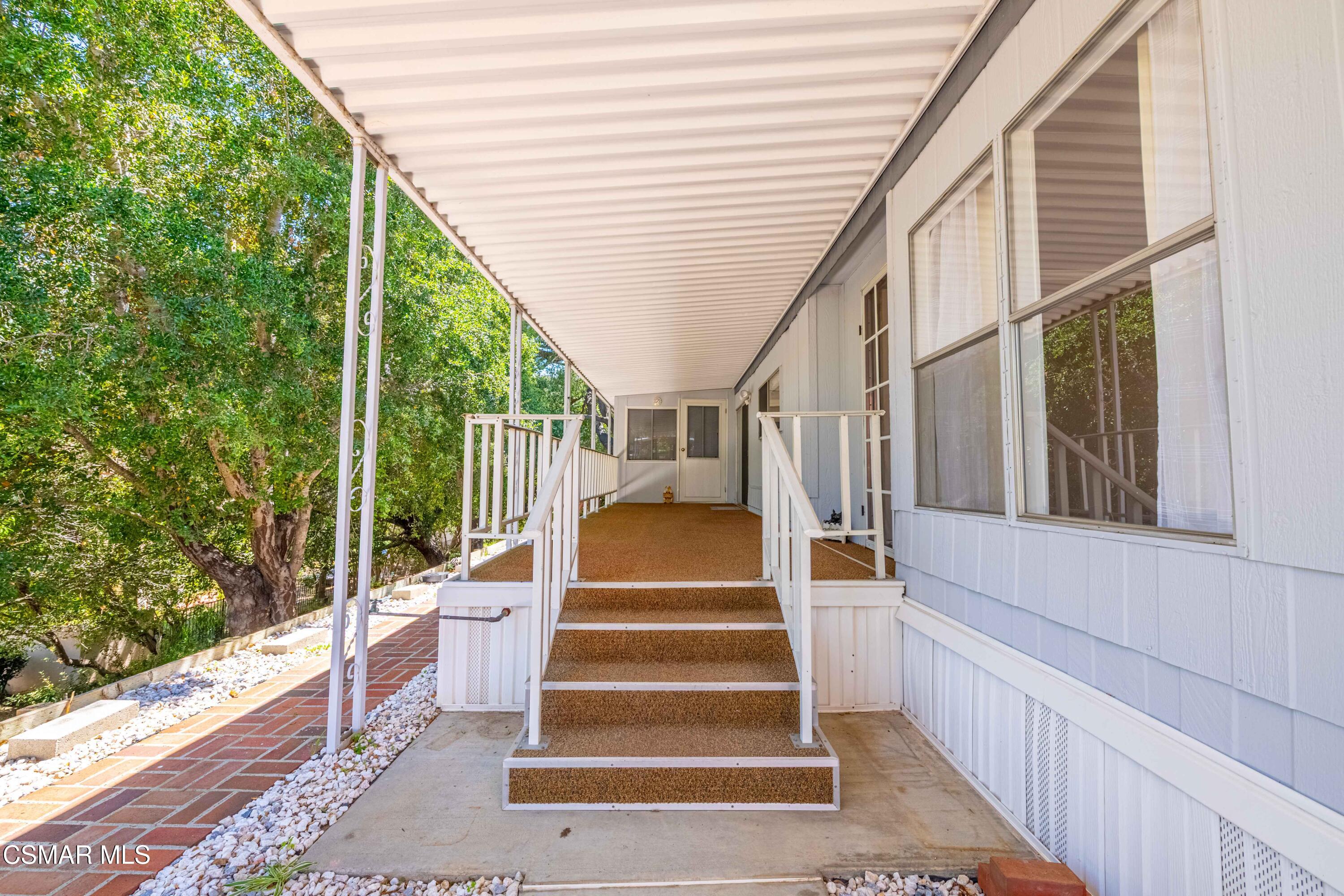 136 Phyllis Way, 136