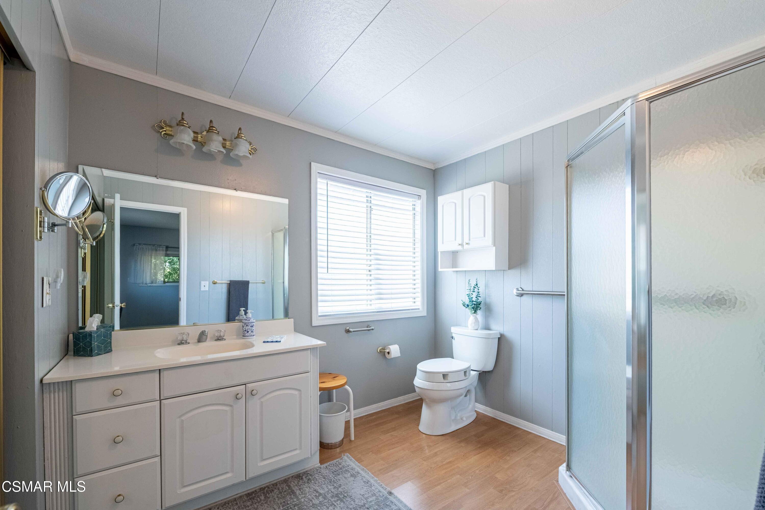 136 Phyllis Way, 136