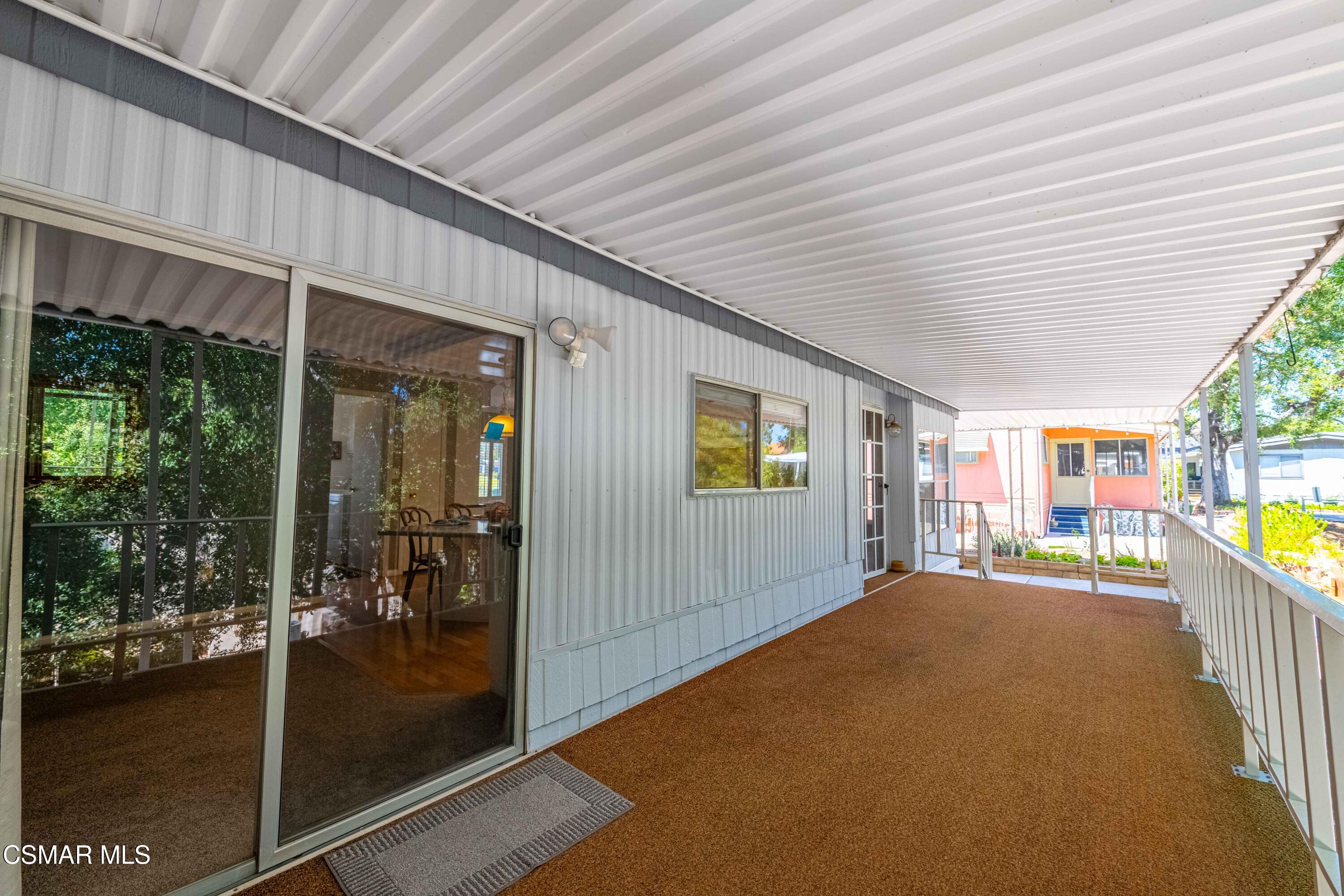 136 Phyllis Way, 136