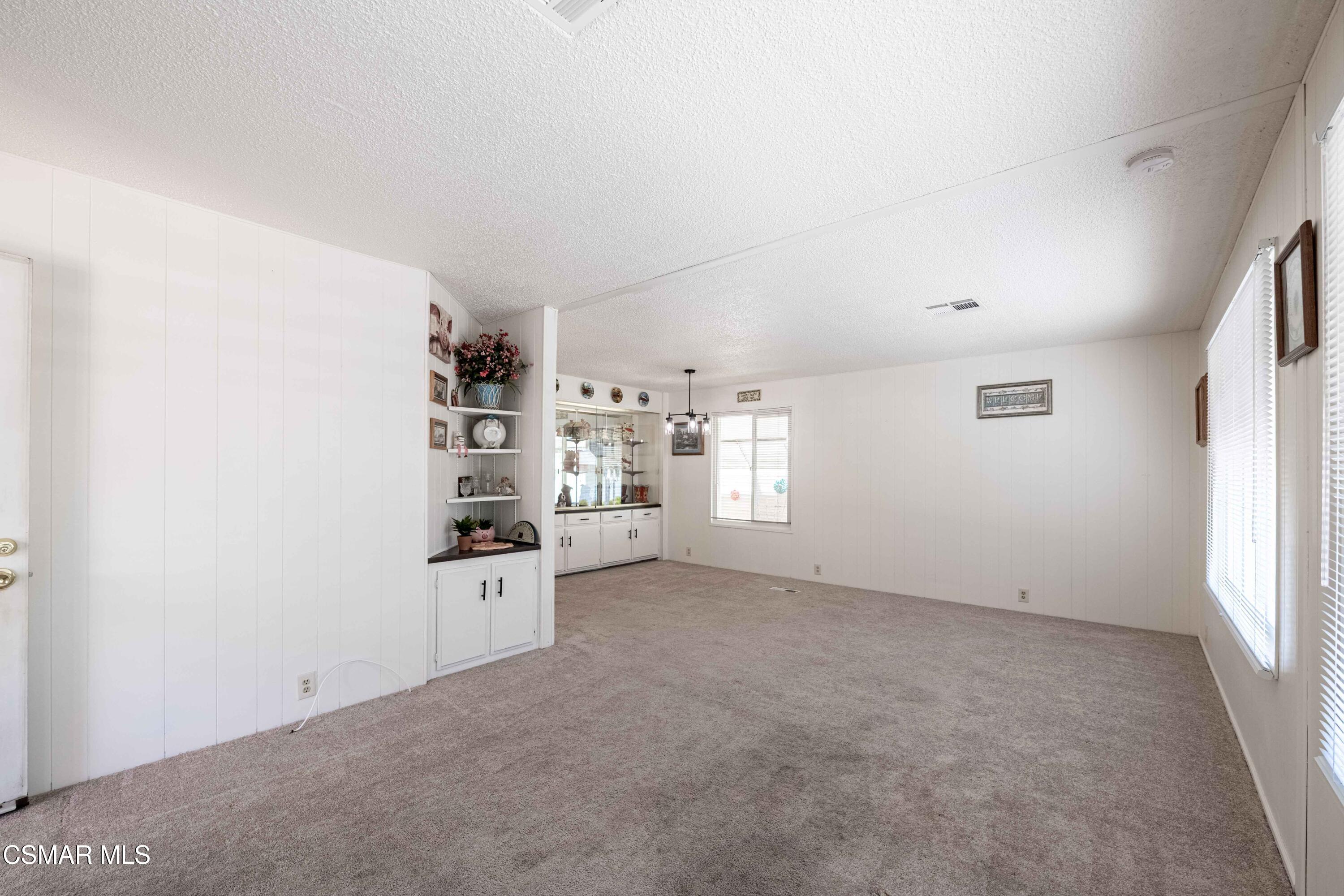 51 Saint Charles Court, 51