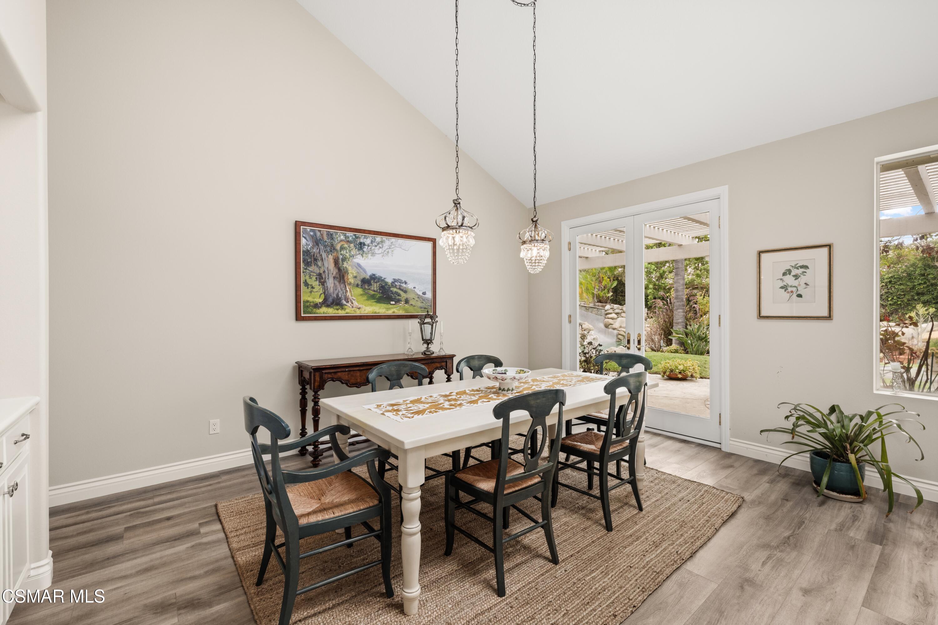 1820 Crystal View Circle