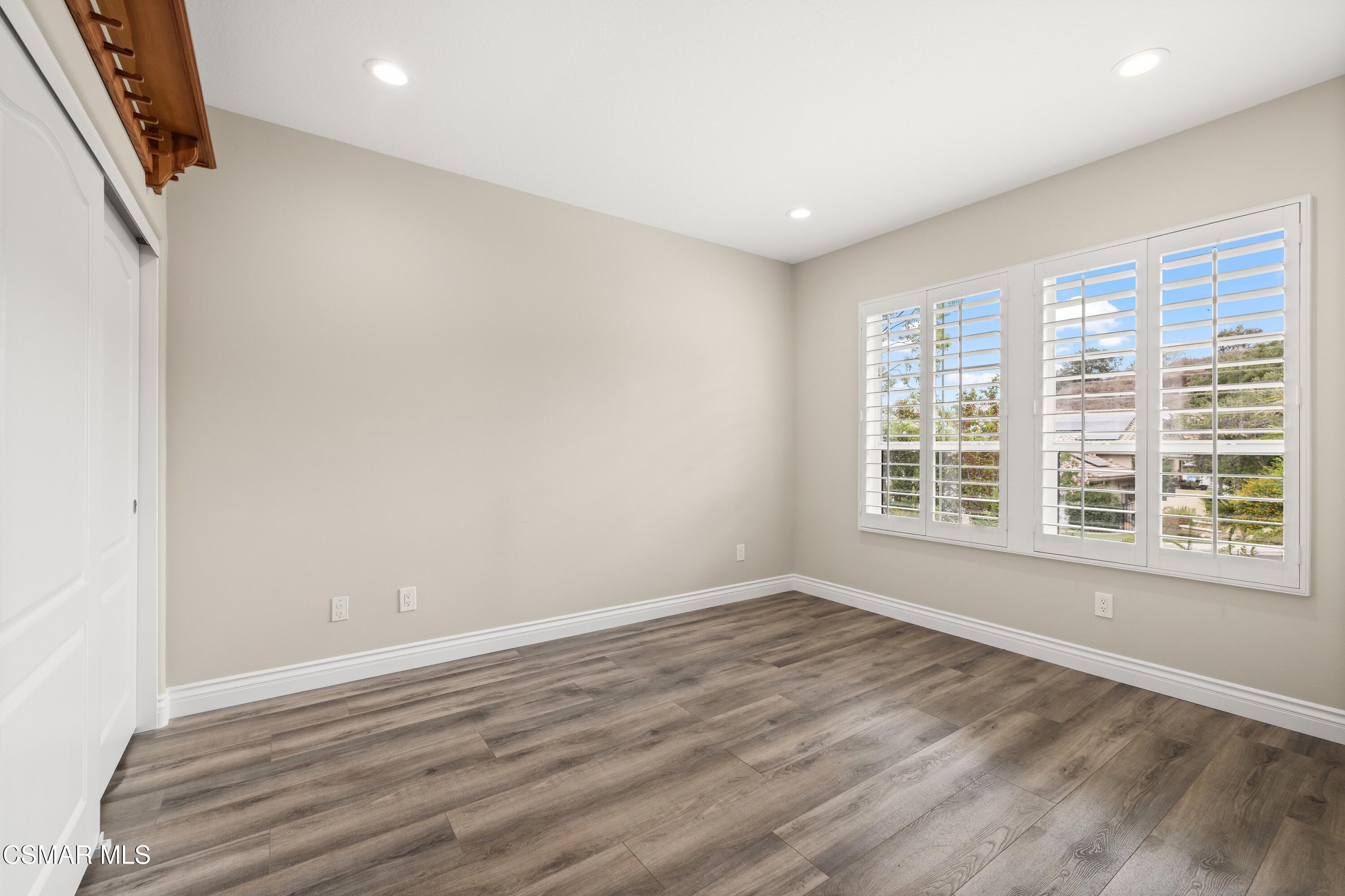 1820 Crystal View Circle