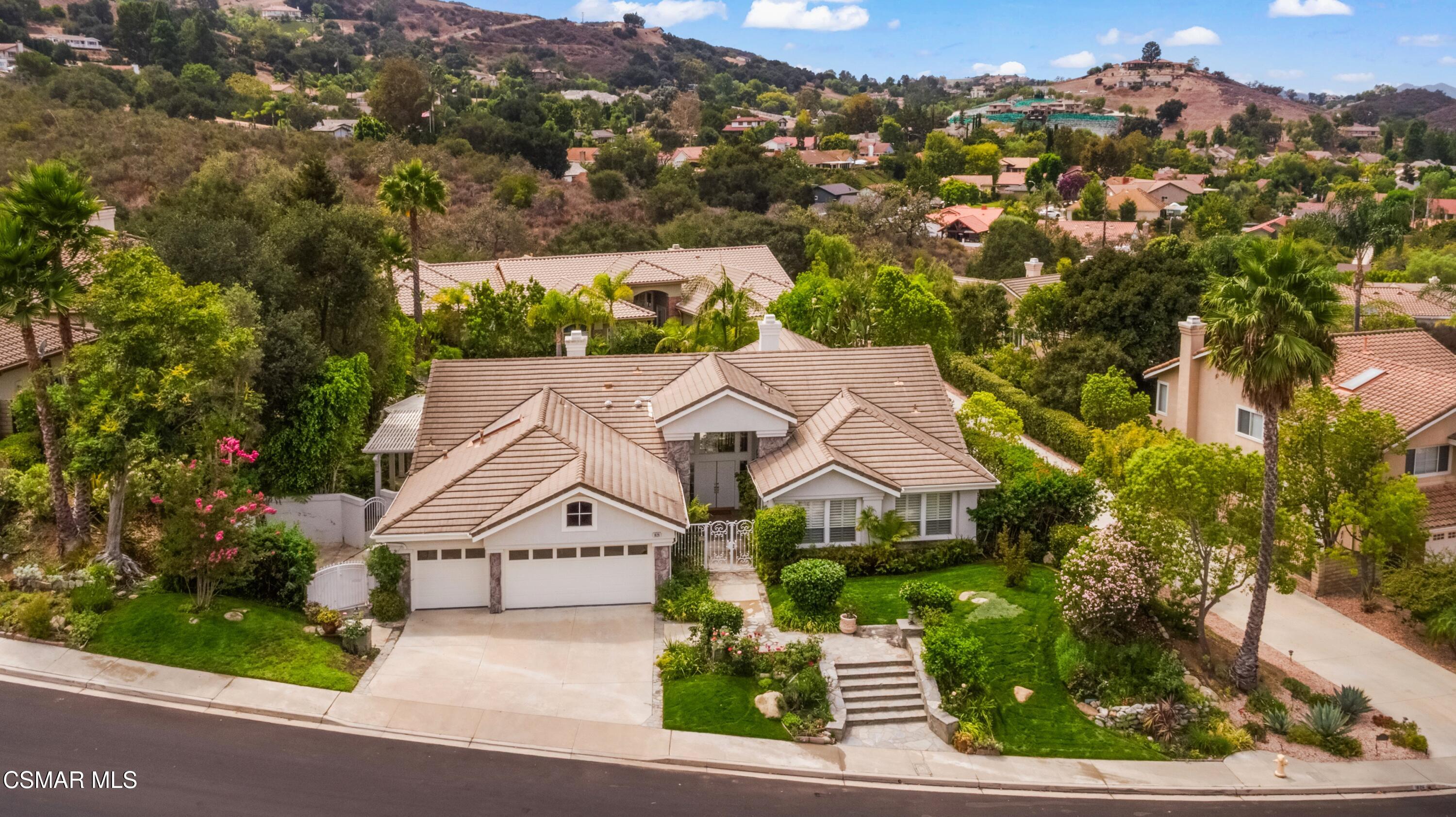 1820 Crystal View Circle