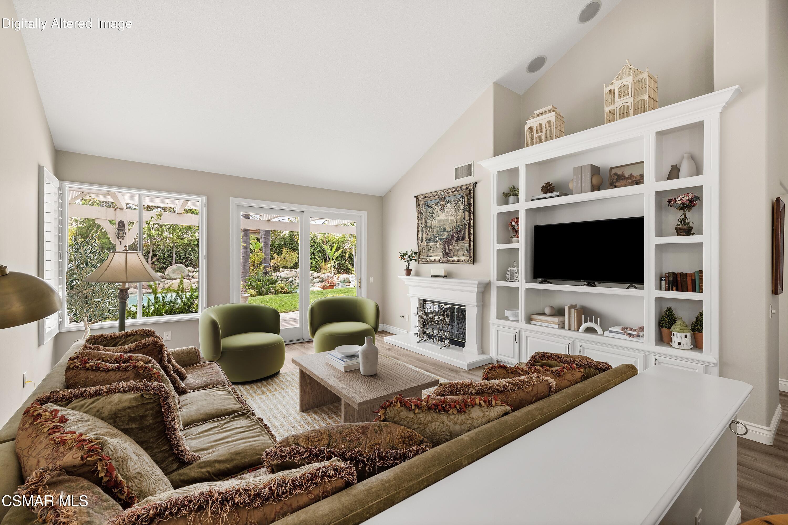 1820 Crystal View Circle