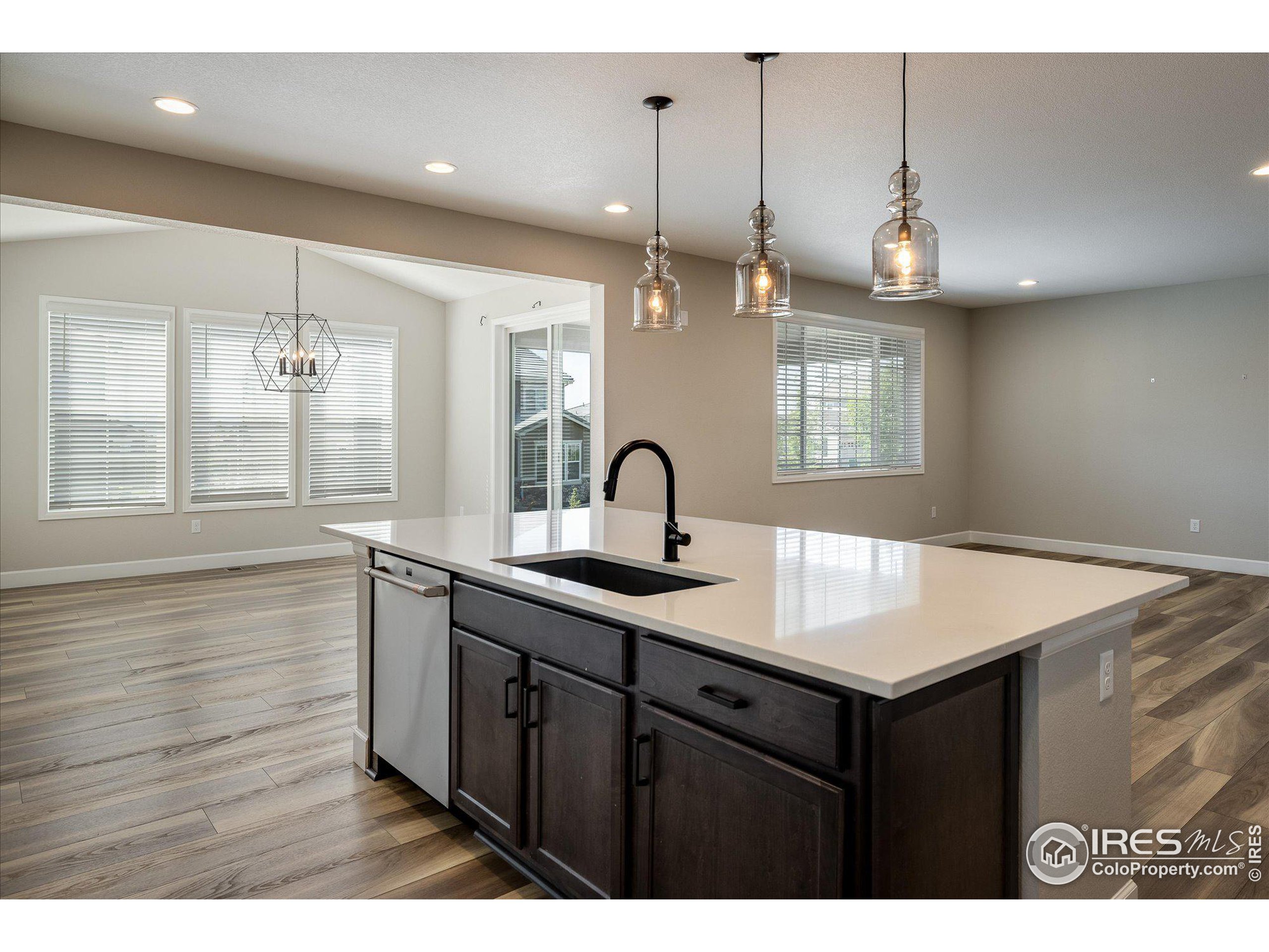 16301 Fletcher Mountain Way