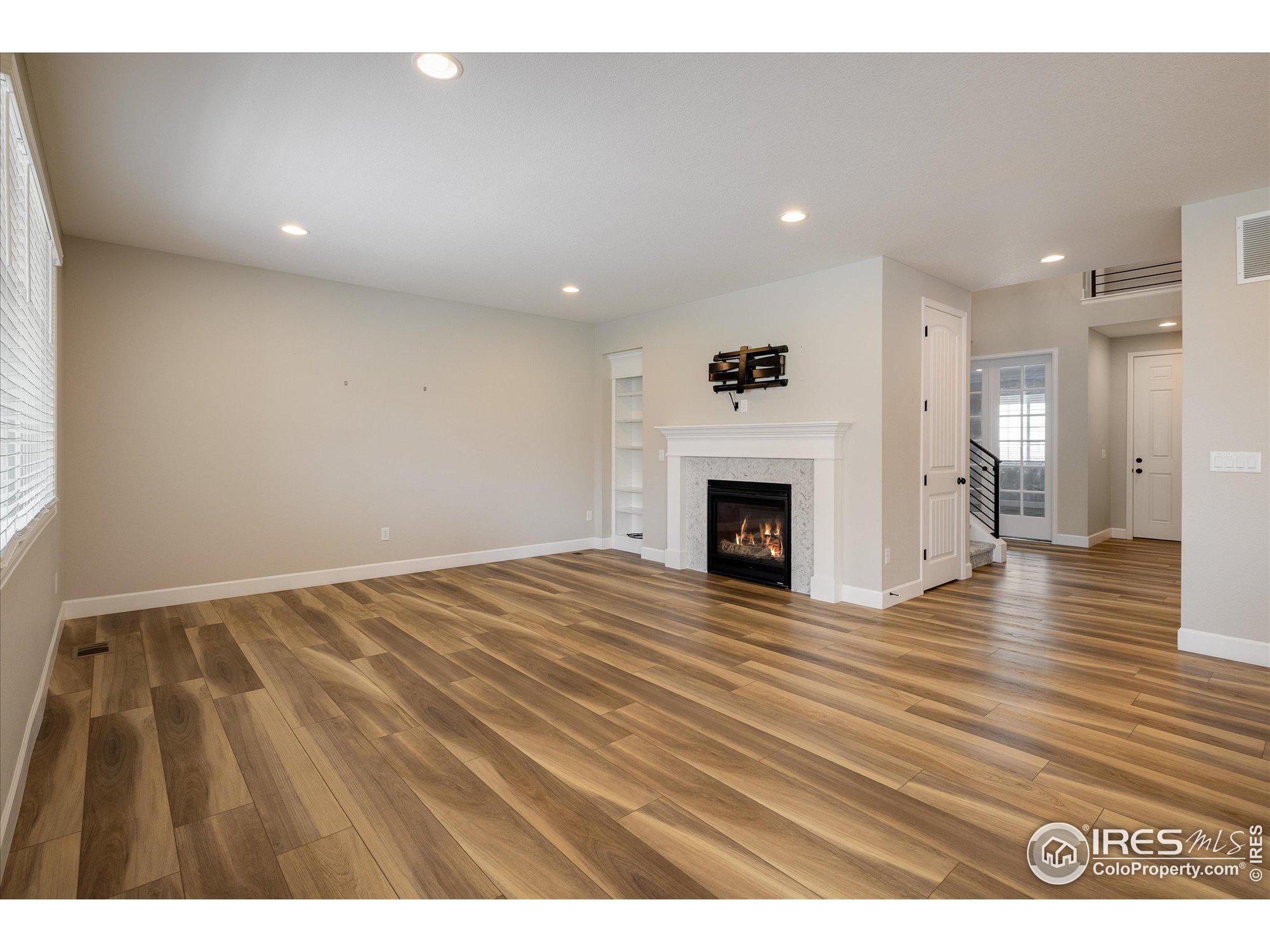 16301 Fletcher Mountain Way