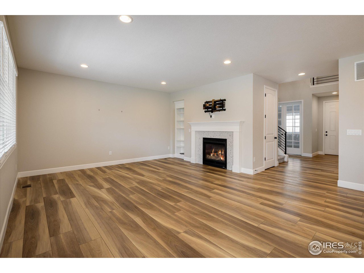 16301 Fletcher Mountain Way