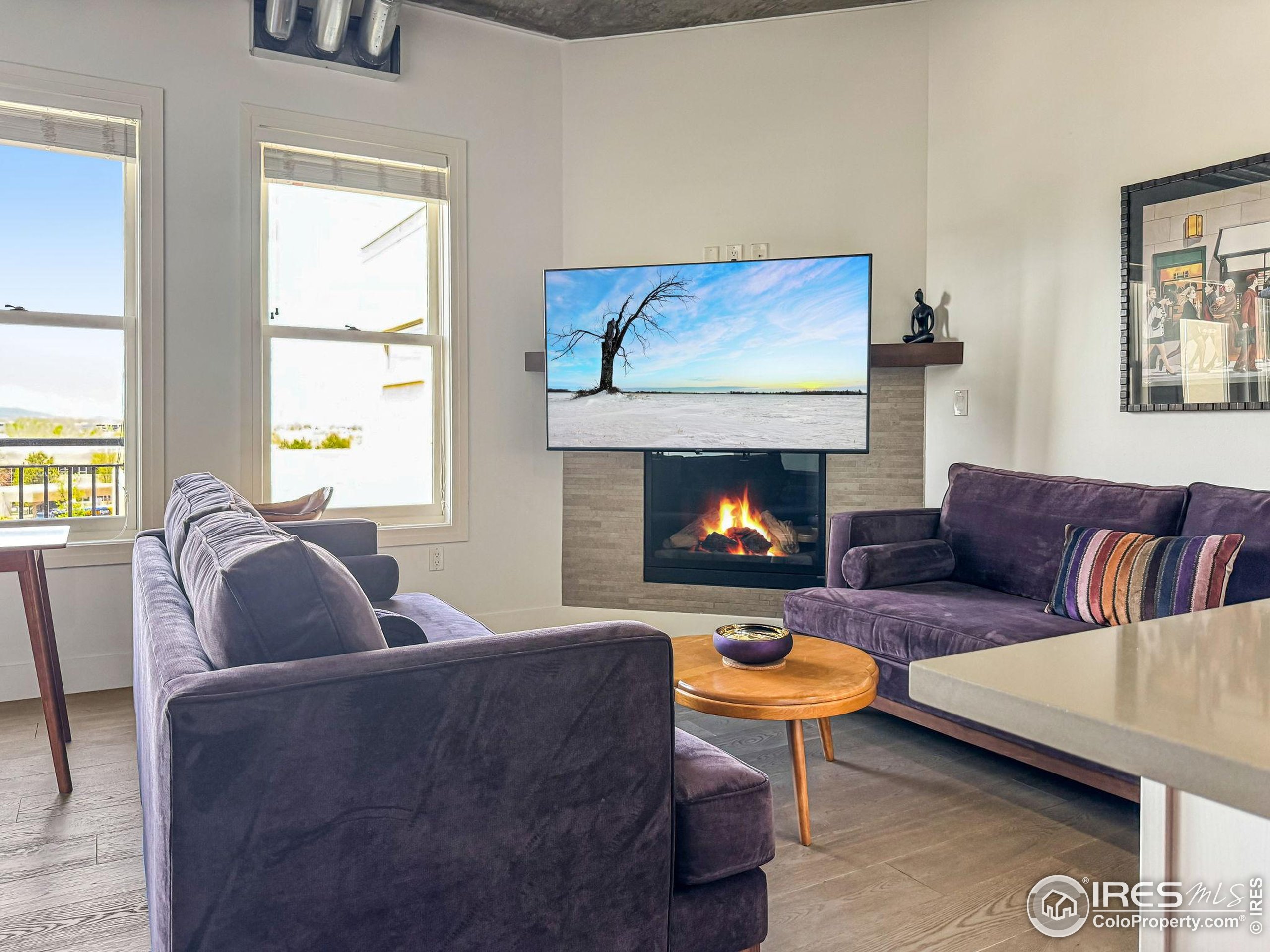 3401 Arapahoe Ave F-402