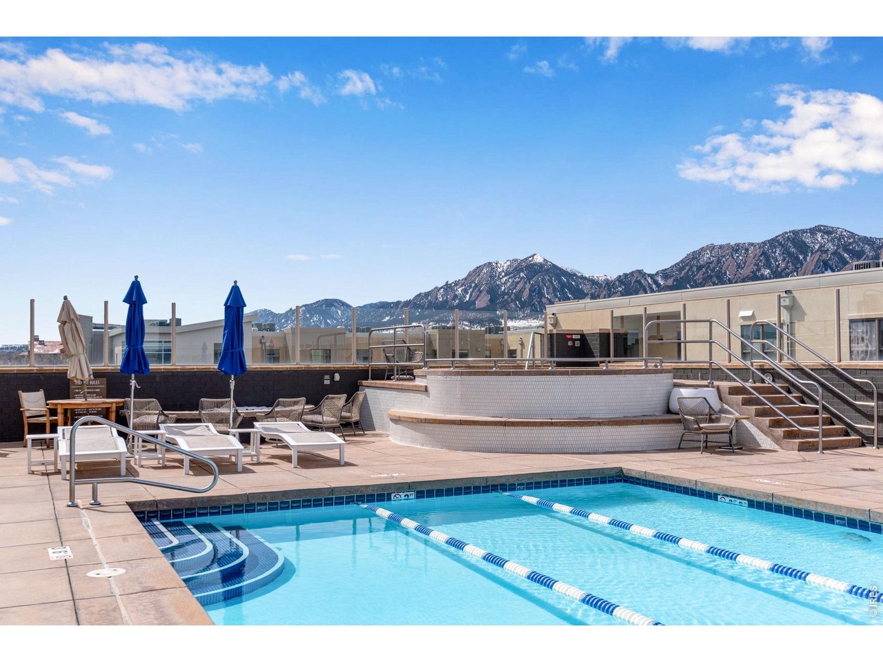 3401 Arapahoe Ave F-402