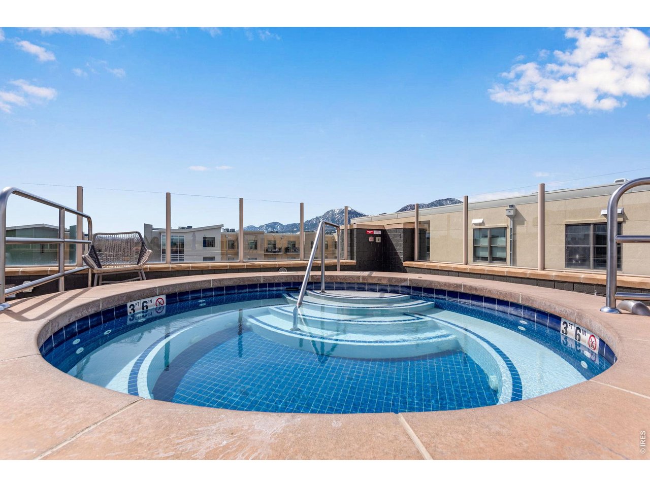 3401 Arapahoe Ave F-402