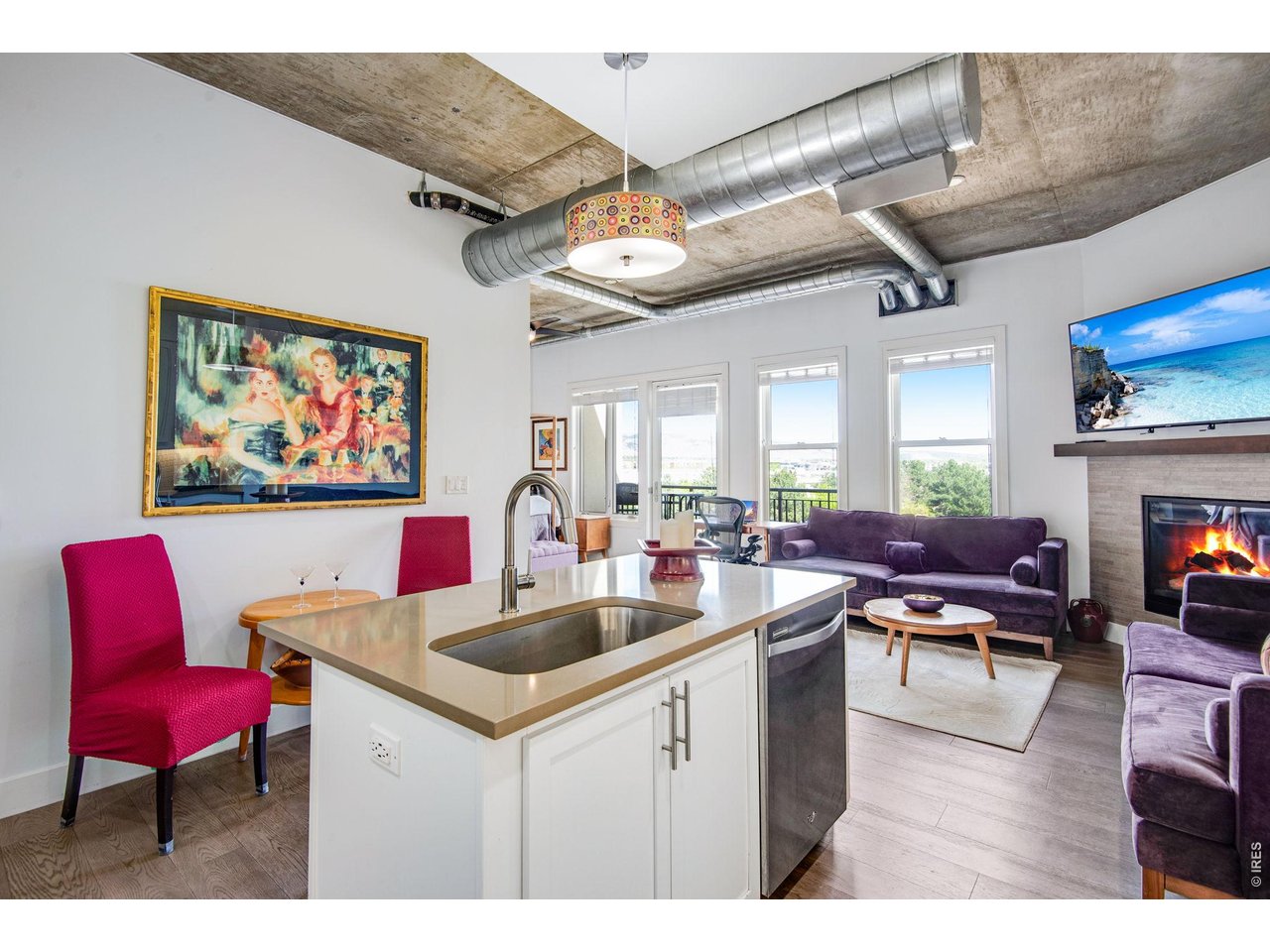 3401 Arapahoe Ave F-402
