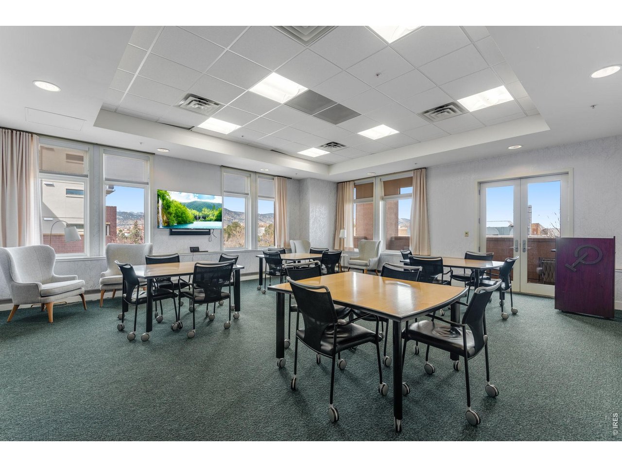 3401 Arapahoe Ave F-402