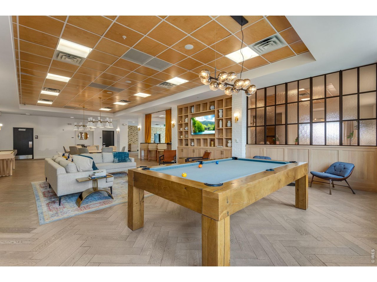 3401 Arapahoe Ave F-402