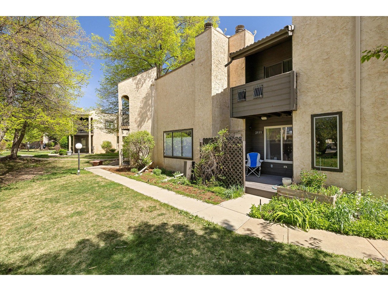 2939 Shady Holw E