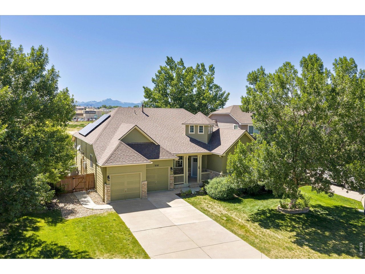 8145 Raspberry Dr