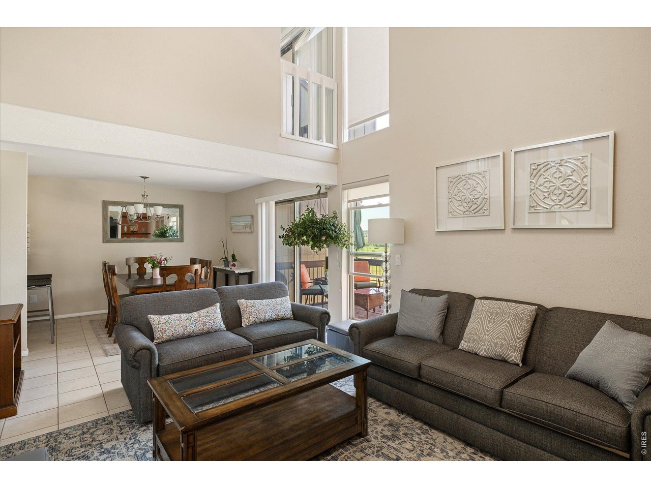 1656 Bradley Dr