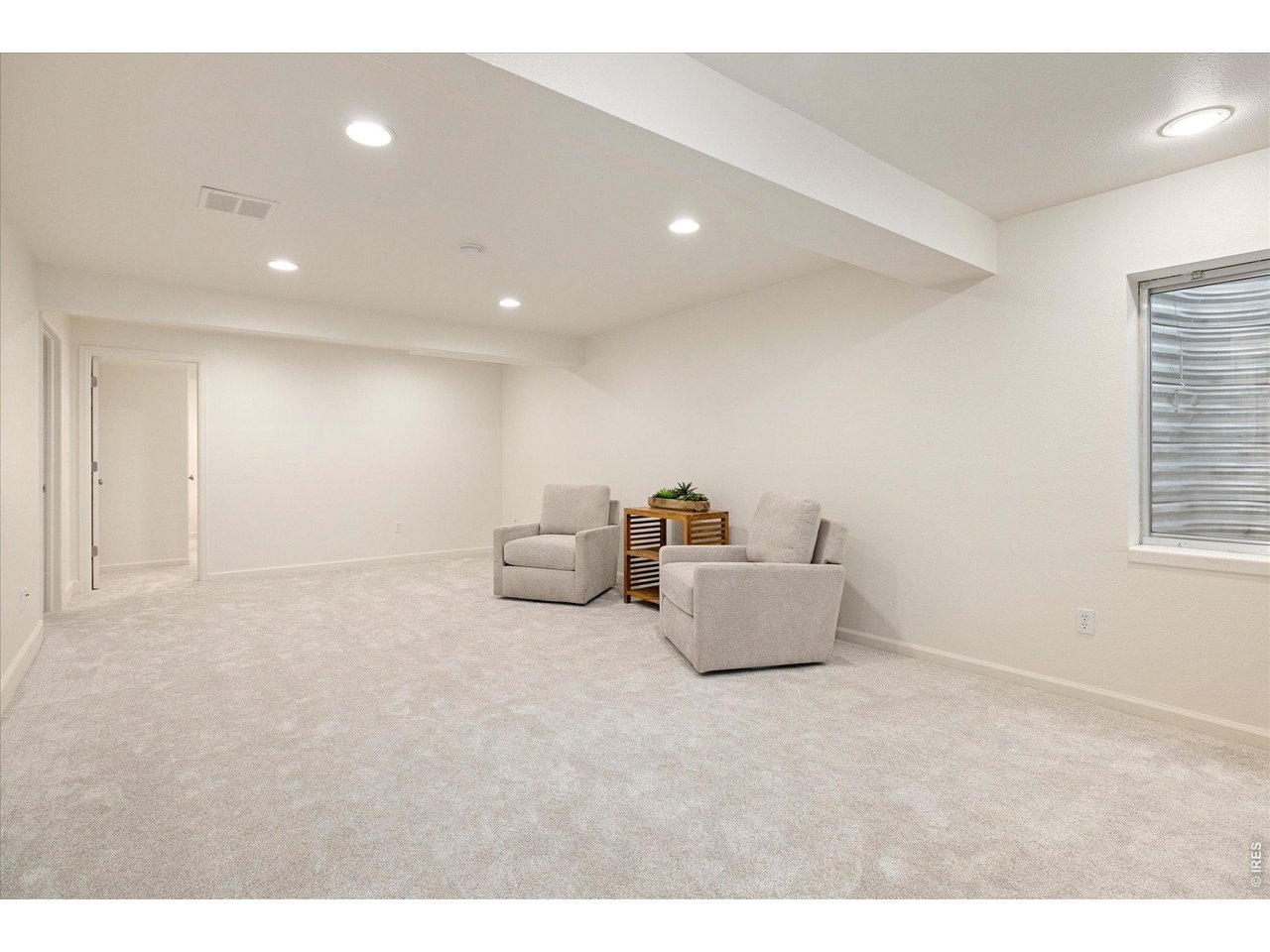 1669 Maccullen Dr