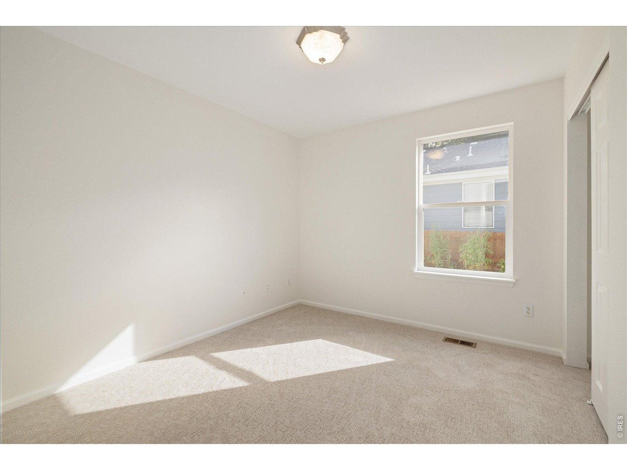1669 Maccullen Dr