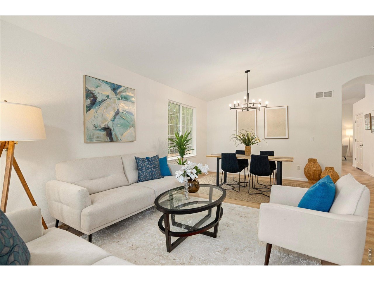1669 Maccullen Dr