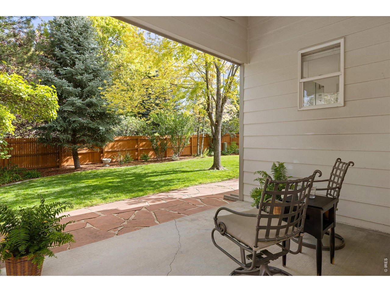 1669 Maccullen Dr