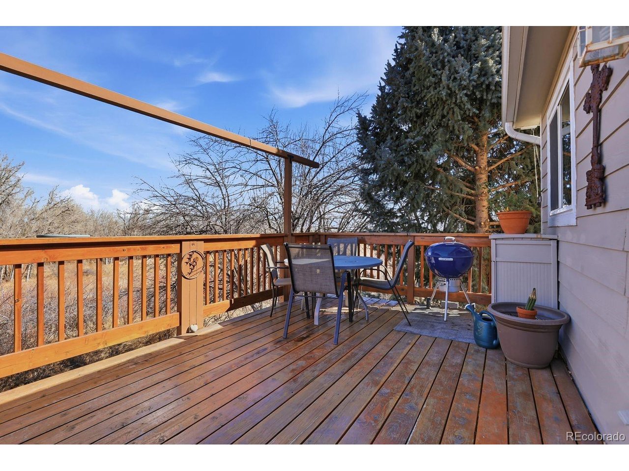 2311 Cliffrose Ln