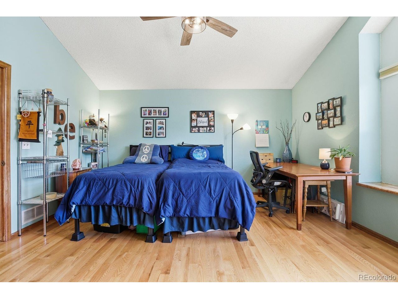 2311 Cliffrose Ln