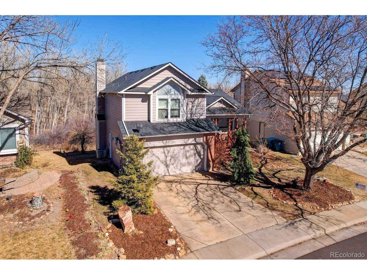 2311 Cliffrose Ln