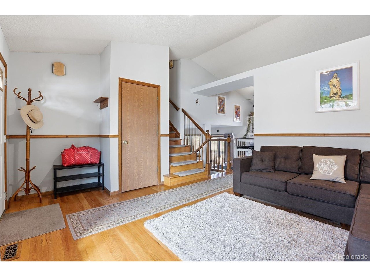 2311 Cliffrose Ln
