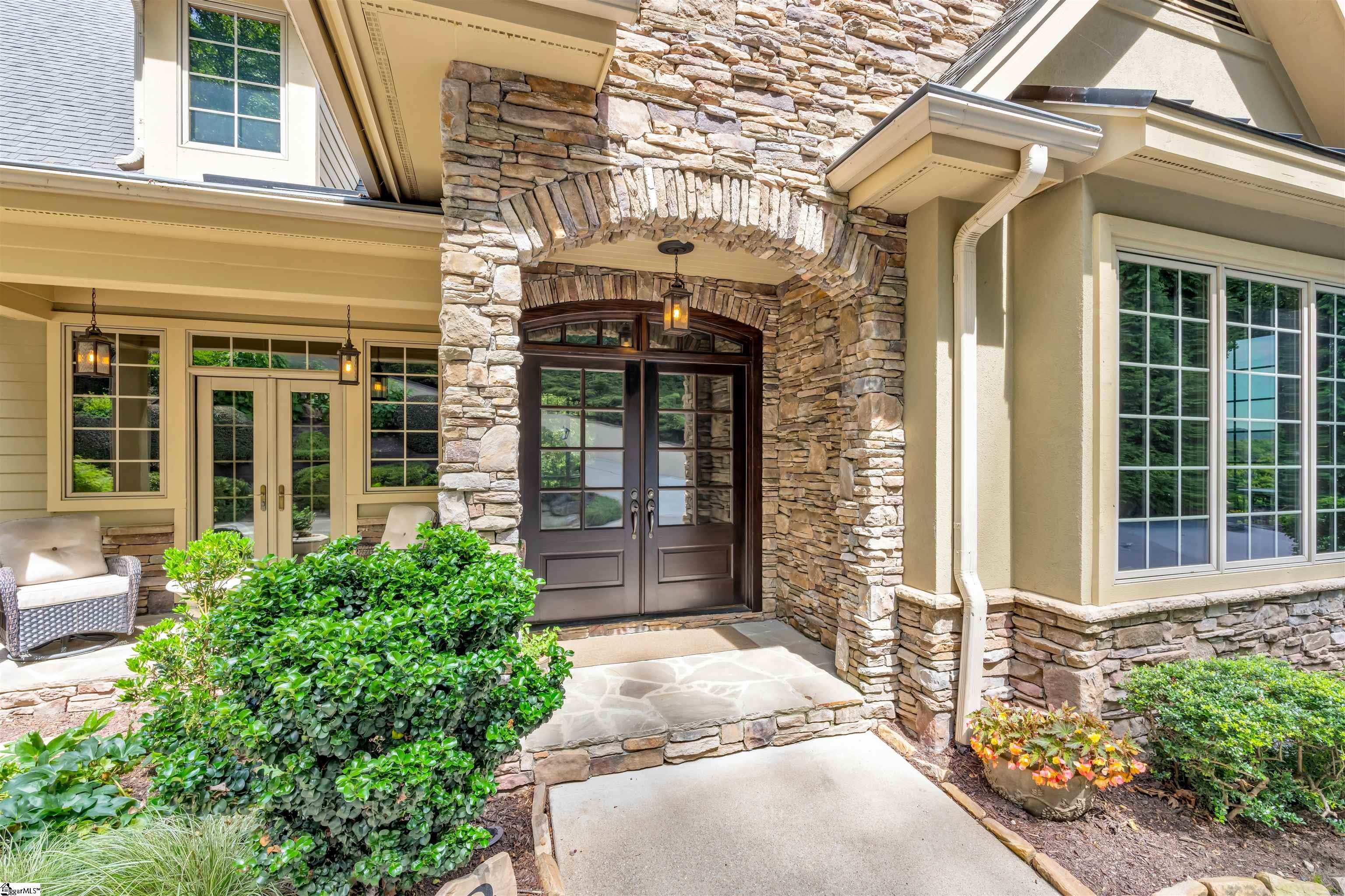 313 Sedgewick Road