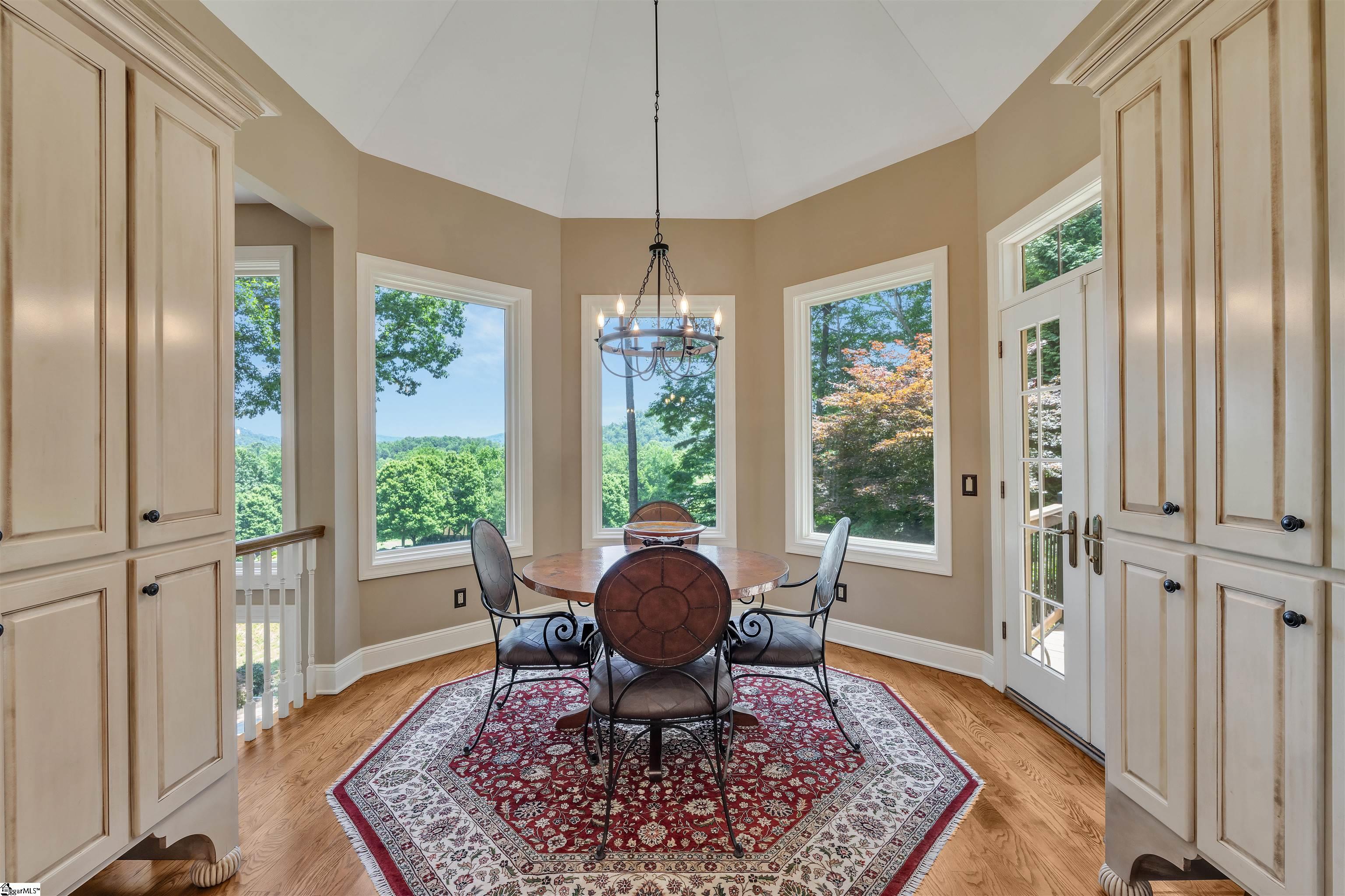313 Sedgewick Road