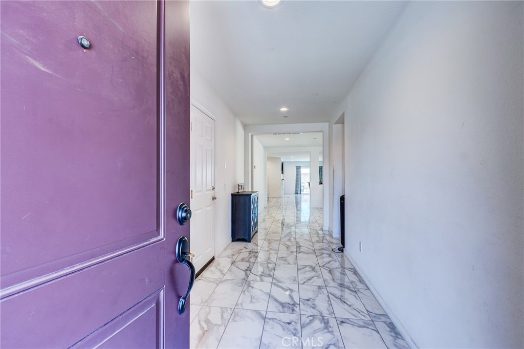 28420 Abbey Lane
