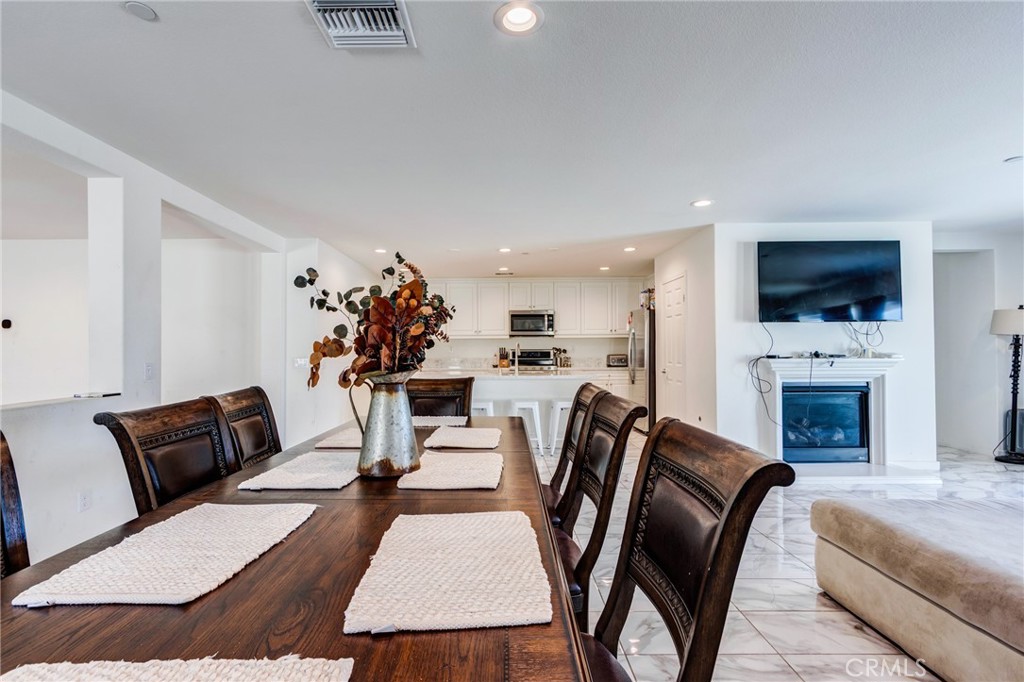 28420 Abbey Lane