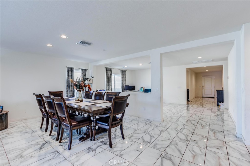 28420 Abbey Lane