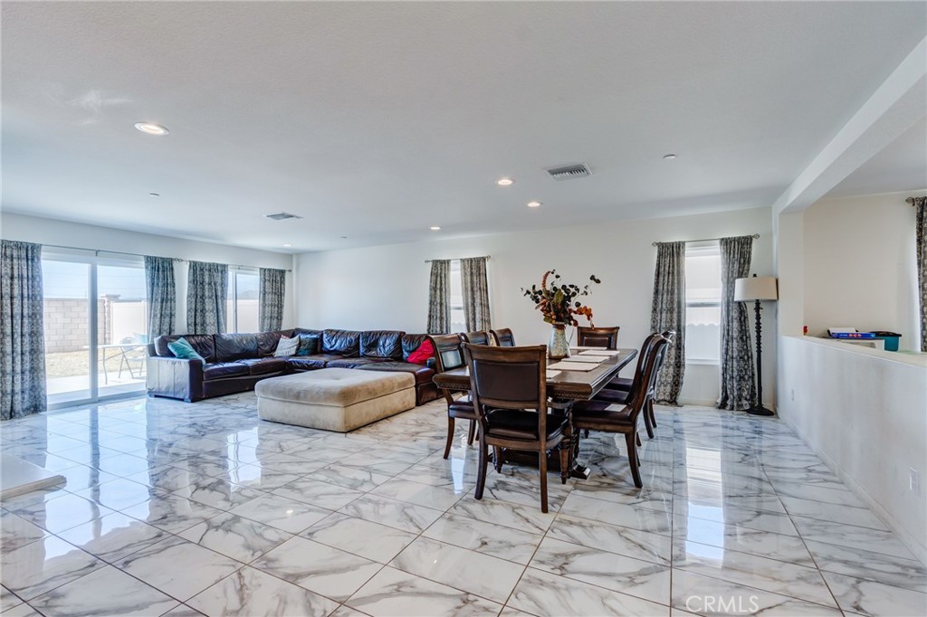 28420 Abbey Lane