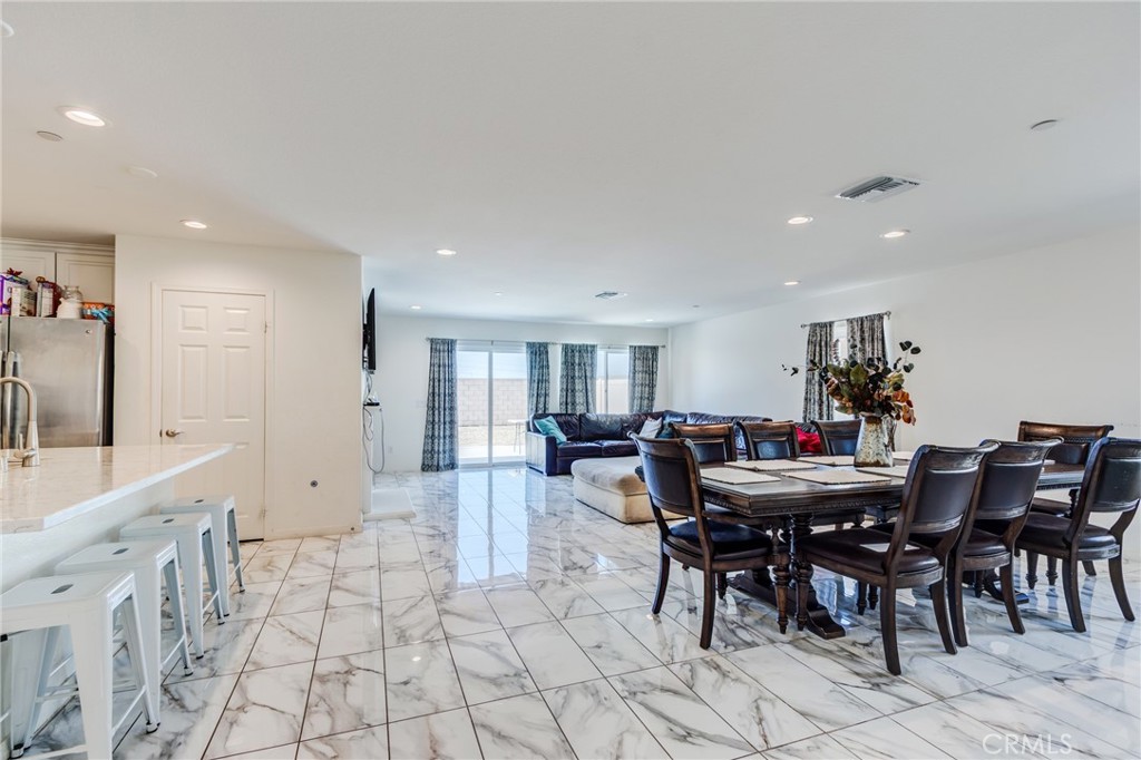 28420 Abbey Lane