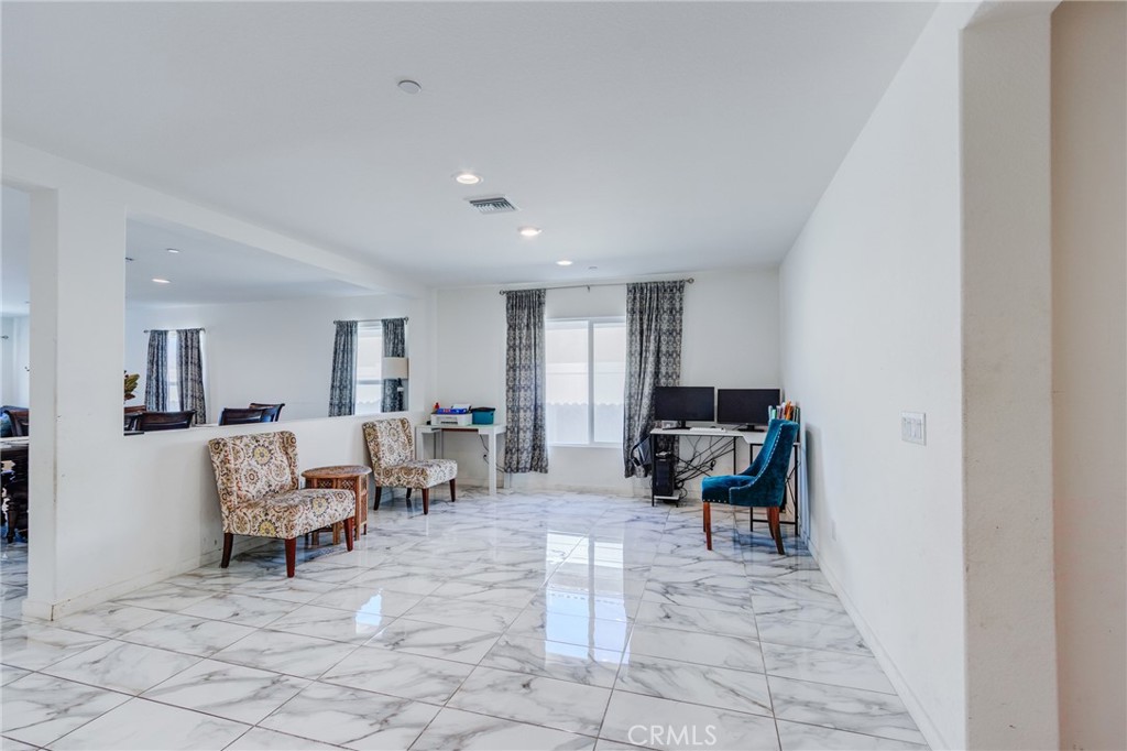 28420 Abbey Lane