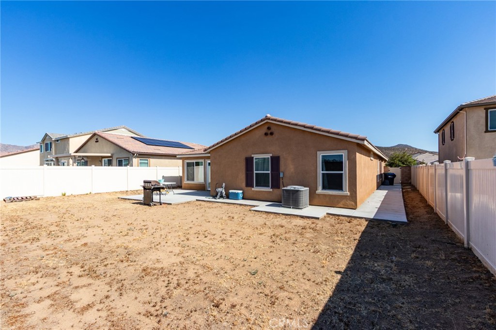 28420 Abbey Lane