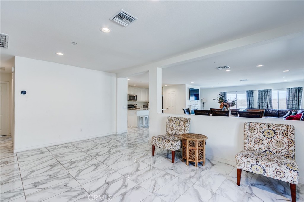 28420 Abbey Lane