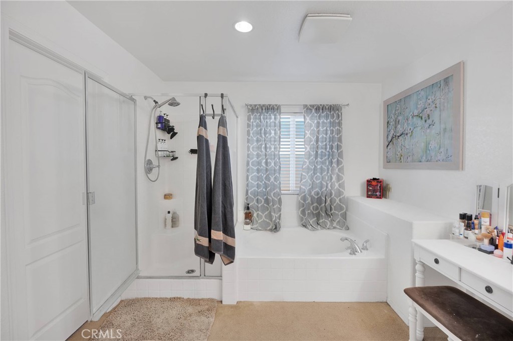 13223 La Crescenta Avenue