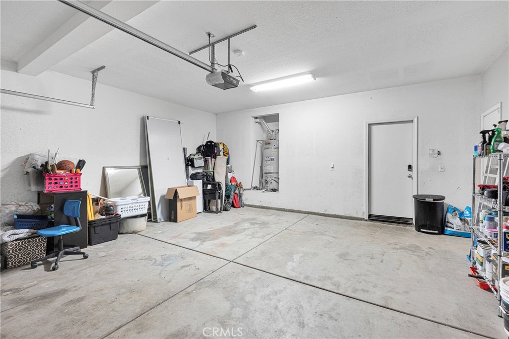 13223 La Crescenta Avenue