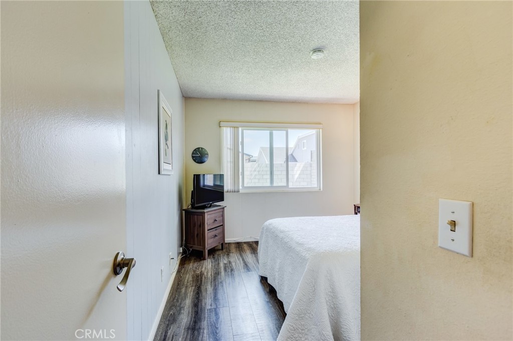 8541 Larkport Drive