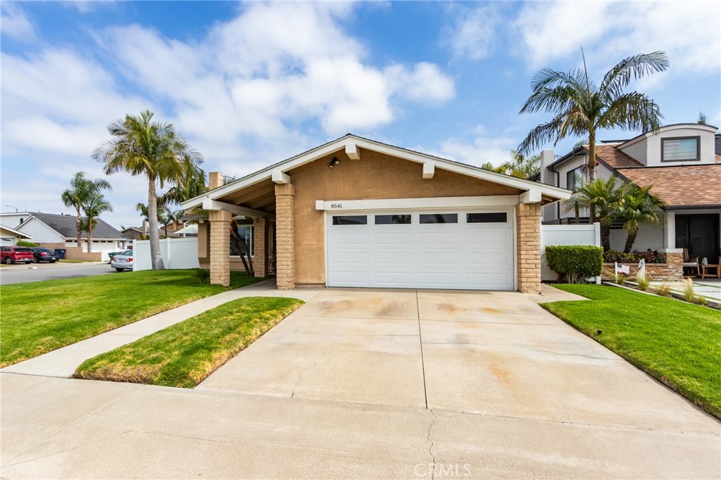8541 Larkport Drive