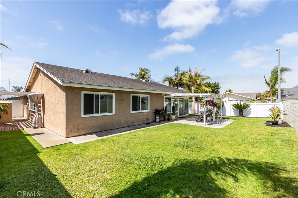 8541 Larkport Drive