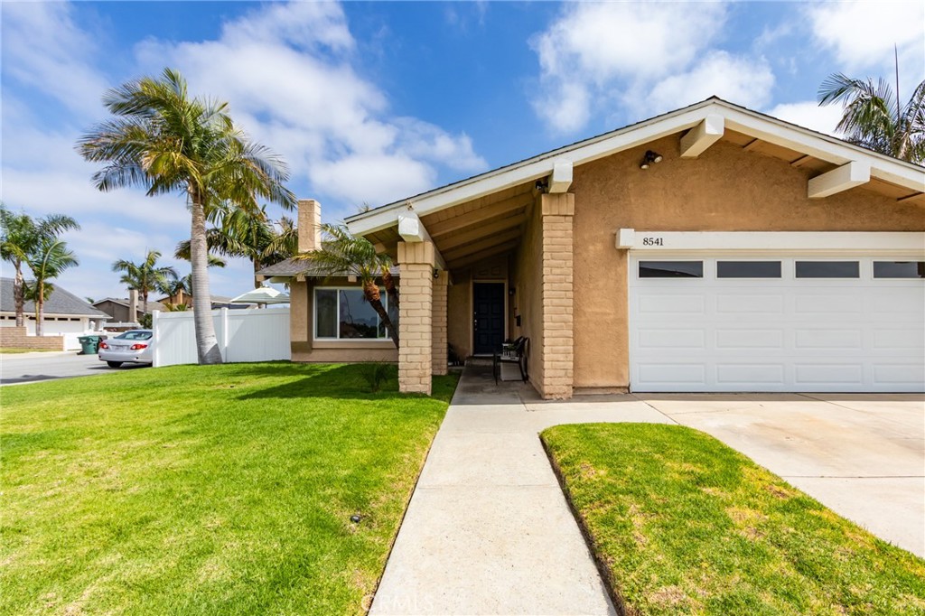 8541 Larkport Drive