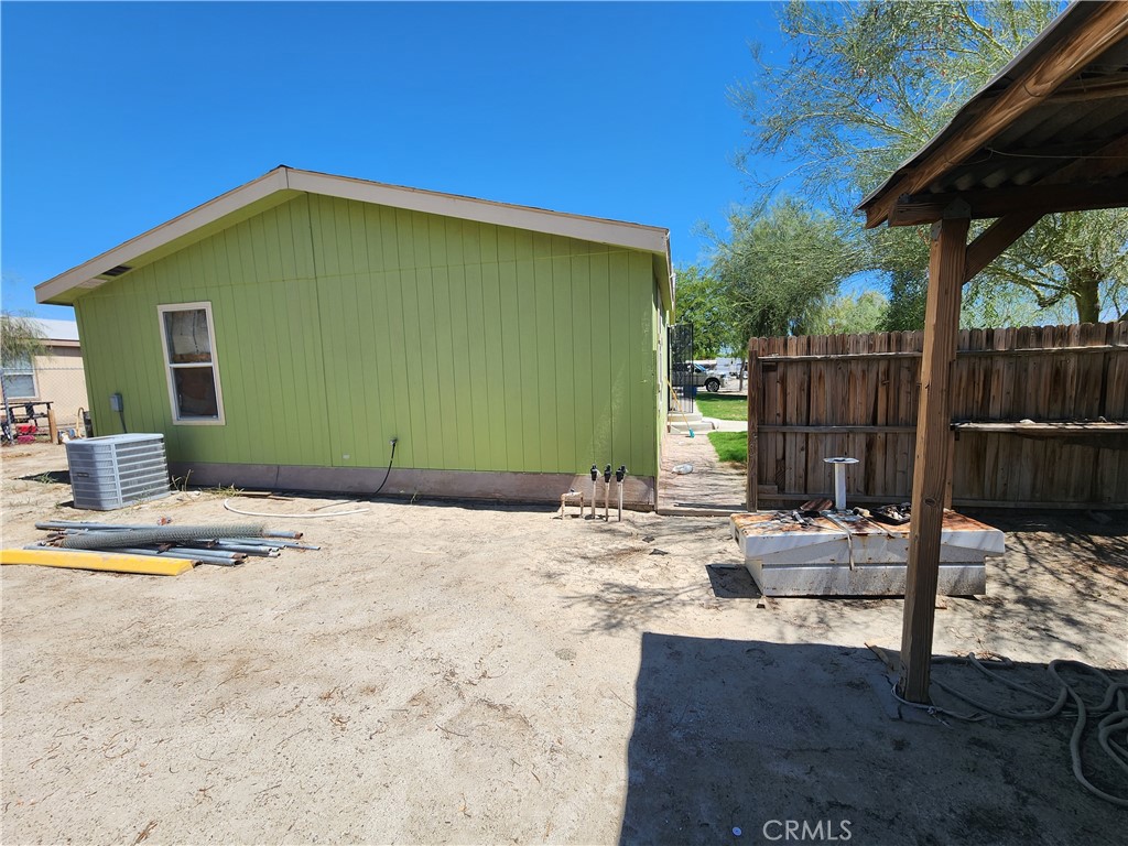 3713 Mountain View Drive