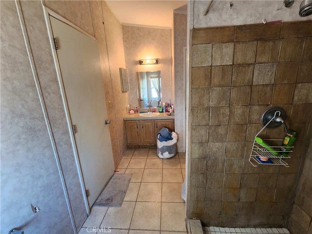 3713 Mountain View Drive