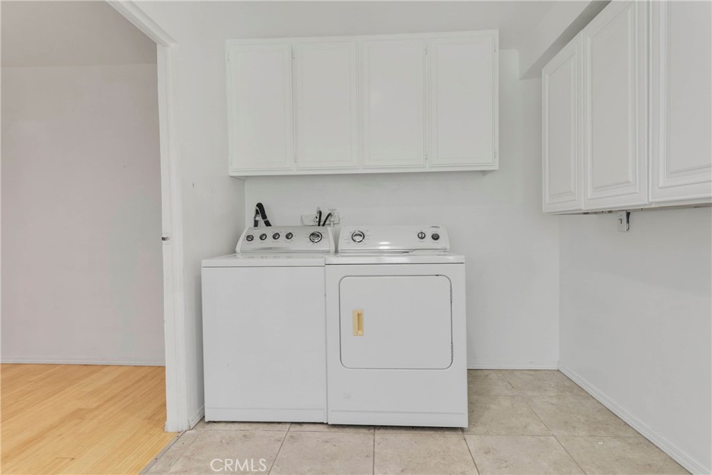200 W San Bernardino Avenue 35